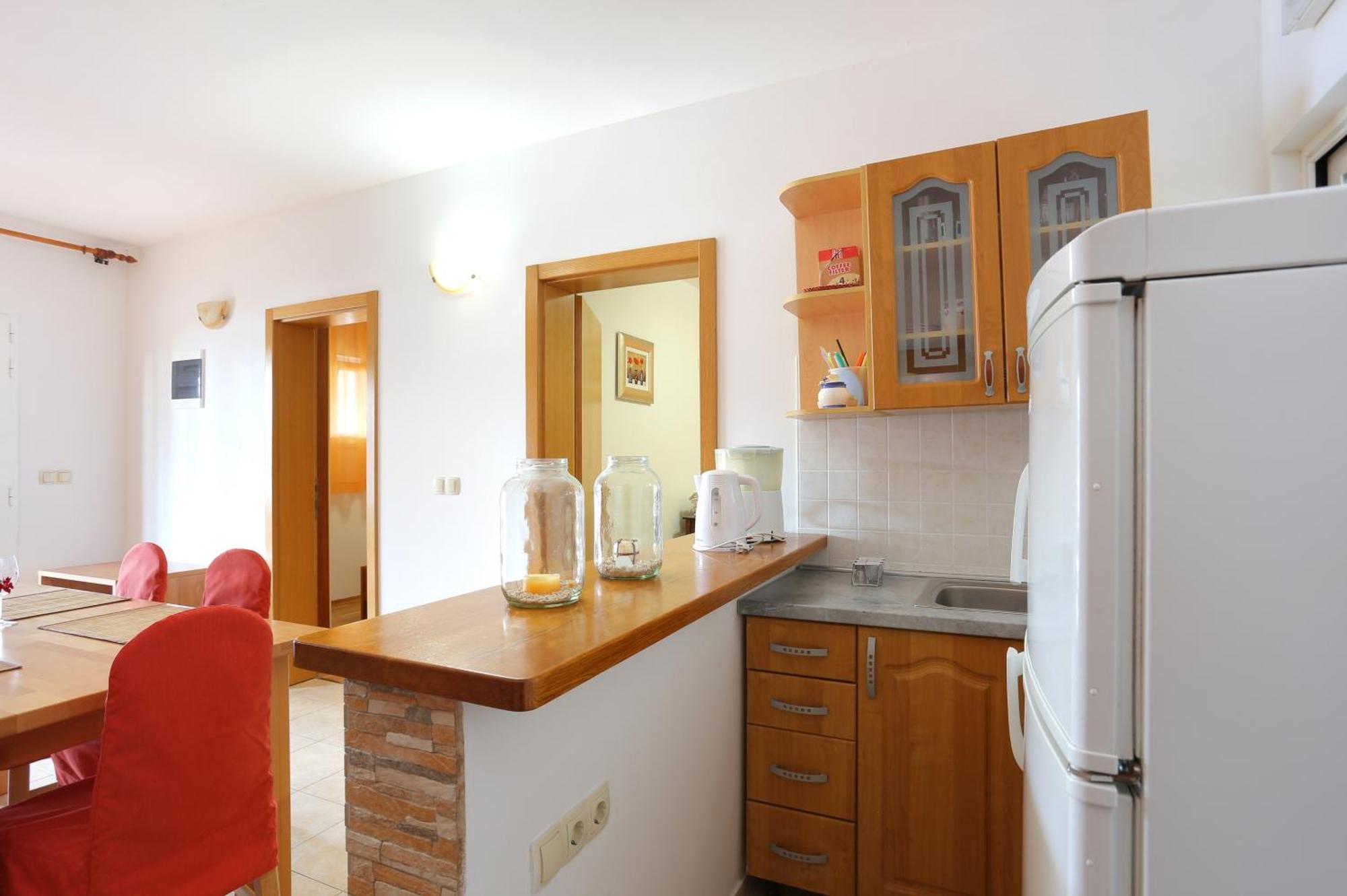 Apartments By The Sea Seget Vranjica, Trogir - 13771 Ruang foto